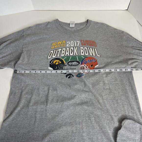 2017 Outback Bowl Long Sleeve Shirt, XL, Grey, Graphic, Iowa Vs Florida, Gildan - Picture 8 of 10